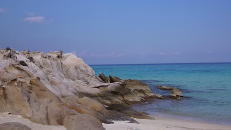 Close-shot-of-the-rocks-located-at-Kavourotripes-beach-in-Sithonia,-Chalkidiki,-Greece