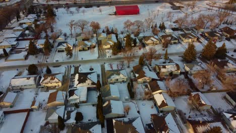 Wunderschöne-Winter-Luftaufnahmen-Der-Stadt-Winnipeg,-Kanada