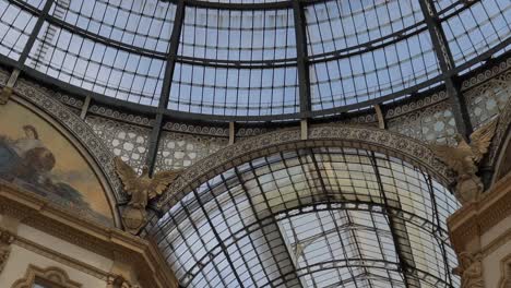 Die-Galleria-Vittorio-Emanuele-II-In-Mailand,-Italien
