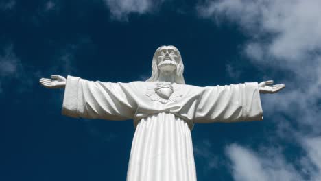 clouds-passing-over-the-statue-of-jesus-timelapse