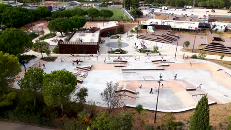 Montpellier's-New-Skatepark:-Aerial-Wide-Shot-of-Skaters-in-Training