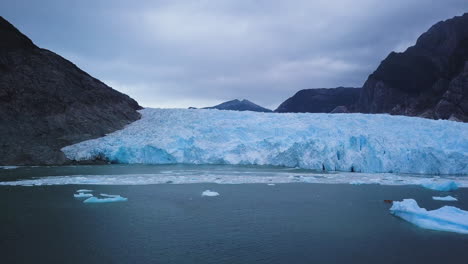 Gletscher-San-Rafael-In-Patagonien
