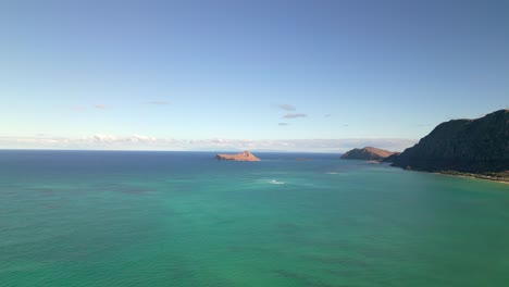 Distant-View-Of-Mānana-Island-Seabird-Sanctuary-In-Waimanalo,-Hawaii