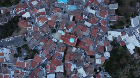 Over-red-mediterranean-rooftops-on-Kythnos-island,-Greece