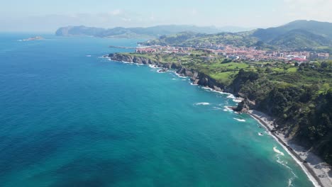 Green-Coast-in-Bermeo,-Bay-of-Biscay,-Basque-Country,-North-Spain---Aerial-4k