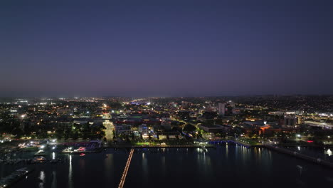 Morgenluftaufnahmen-Der-Stadt-Geelong,-Australien-Kurz-Vor-Sonnenaufgang