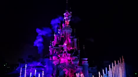 Disney-Dreams-Light-Show-on-Sleeping-Beauty-Castle