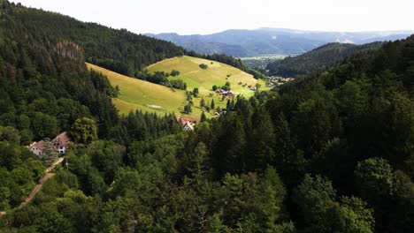 Luftaufnahme:-Erleben-Sie-Die-Ruhige-Schönheit-Der-Naturwunder-Deutschlands