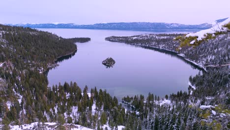 Aerial-descent-of-Emerald-Bay,-Lake-Tahoe,-California