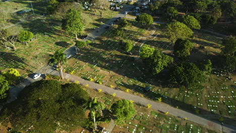 Aerial-tilt-shot-over-graves-in-the-Manila-memorial-park,-Parañaque,-Philippines