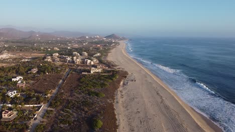 El-Pescadero,-Baja-California-Sur,-Mexico-with-beach-homes-along-sandy-Pacific-coastline