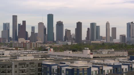 Disparo-Descendente-De-Un-Dron-Desde-El-Centro-De-Houston-Hasta-Buffalo-Bayou