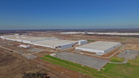 Drone-clip-of-Ford's-Megacampus-BlueOval-City,-showcasing-the-facilities'-construction-progress-in-Stanton,-Tennessee