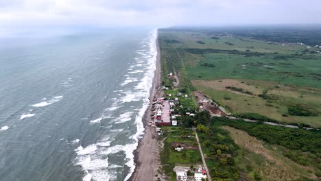 Drohnenaufnahme-Der-Küste-Von-Veracruz-In-Veracruz,-Mexiko,-Am-Hafen-Von-Nautla