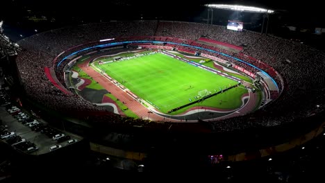 Estadio-De-Fútbol-En-Sao-Paulo-Brasil