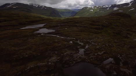 Antena-De-Un-Paso-De-Montaña-En-Noruega