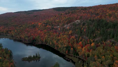 aerial-shot-of-canadian-landscape-at-fall,-near-mont-sourire-in-Lanaudiere-region-in-Quebec-province,-Canada-at-autumn-season