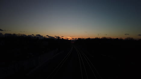 Wide-establishing-shot-of-twilight-on-the-tracks