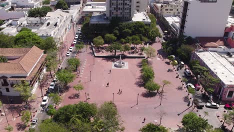 Aerial-View-Of-Parque-Bolívar,-Santa-Marta,-Colombia