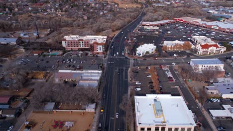 Prescott,-Arizona-USA,-Drone-Shot-of-Street-Traffic-and-Downtown-Buildings