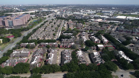 Aerial-View-of-Residential-Community-in-South-Houston-Near-VA-Medical-Center,-Texas-USA,-Drone-Shot