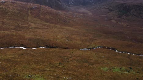 Imágenes-De-Drones-Del-Valle-De-Poison-Glenn-En-Donegal,-Irlanda