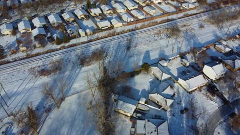 Wunderschöne-Winter-Luftaufnahmen-Der-Stadt-Winnipeg,-Kanada