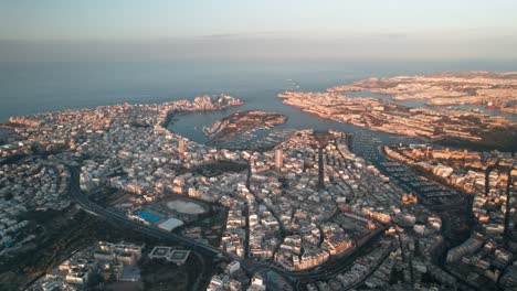 Malta,-Drohne,-Luft,-Valetta,-Sonnenuntergang,-Goldene-Stunde