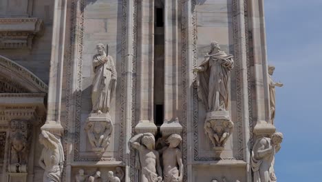 Primer-Plano-De-La-Catedral-De-La-Cúpula-Del-Duomo