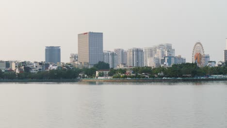 Recreational-facilities-and-popular-water-park,-Tay-Ho-Lake,-Hanoi