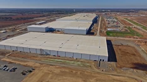 Aerial-approach-of-Ford's-Megacampus-BlueOval-City-in-Stanton,-Tennessee