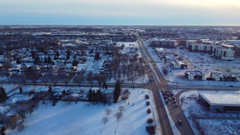 Wunderschöne-Winter-Luftaufnahmen-Der-Stadt-Winnipeg,-Manitoba,-Kanada