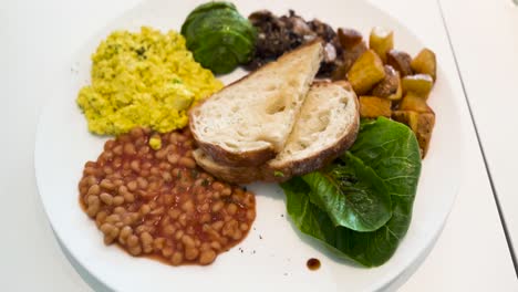 Big-Vegan-English-Breakfast-Plate