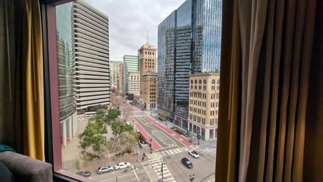 Big-hotel-window-perspective-in-Oklenda,-complex-architecture-of-Californian-neighborhood,-United-States
