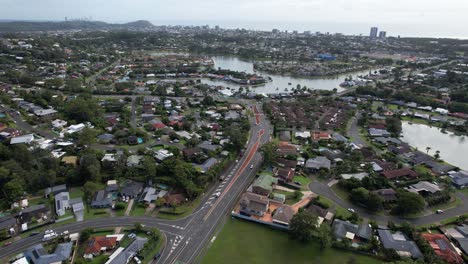 Elanora-Suburb-And-Surroundings-In-Gold-Coast,-Queensland,-Australia---Aerial-Drone-Shot