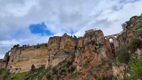 Cinematic-Timelapse-Over-Puente-Nuevo-With-Fast-Moving-Clouds,-Ronda,-Spain