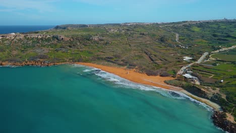 Scenic-Ramla-Bay-beach-on-Gozo,-Malta-island