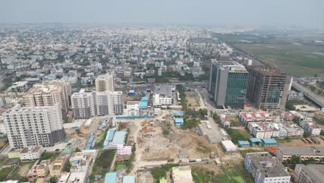 Fotografía-Aérea-De-Chennai,-Que-Muestra-Una-Parte-Importante-De-La-Ciudad-Aún-En-Desarrollo.