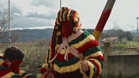 Revelación-De-Carnaval-En-Traje-De-Caretos,-Podence-Portugal