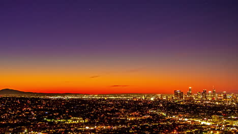 Horizonte-De-Los-Ángeles-Desde-La-Noche-Hasta-El-Amanecer-Desde-El-Mirador-Kenneth-Hahn-En-California,-EE.UU.