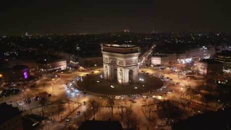 Arco-Triunfal-Y-Paisaje-Urbano,-París-De-Noche,-Francia