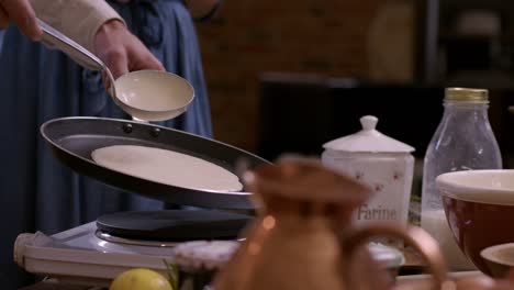 Pouring-Crepe-Batter-Into-Pan