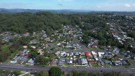 Residential-Villas-And-Streets-In-Currumbin-Waters-Suburb,-Gold-Coast,-Queensland,-Australia