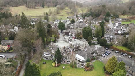 Quaint-Grasmere-Village-In-The-Lake-District-Area-of-Cumbria,-England,-UK