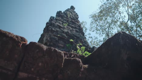 Torre-Con-Forma-De-Chimenea-Del-Templo-De-Preah-Palilay-En-Preah-Palilay