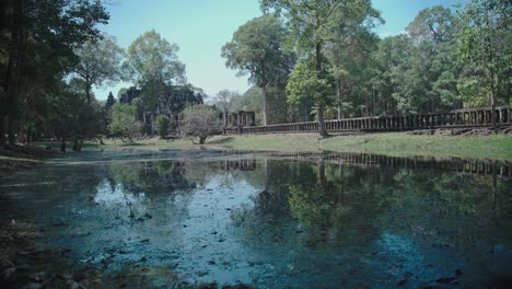 Pond-At-The-Royal-Palace,-Angkor-Thom-In-Siem-Reap,-Cambodia