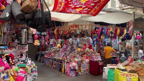 Bazar-Del-Mercado-Del-Zoco-En-Mascate,-Omán,-Muttrah