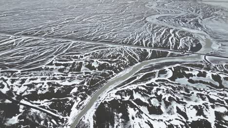 Snowy-Braided-River-In-Winter-In-Iceland