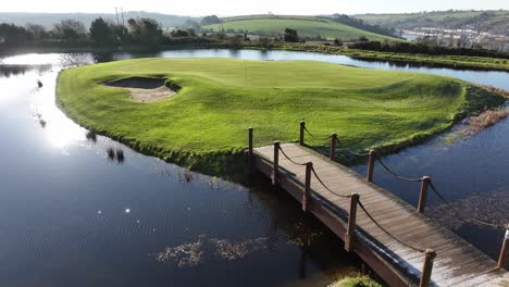 Aerial-video-of-a-signature-hole-in-a-Cork-Golf-Course-in-Cobh-Ireland