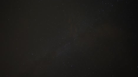 Stars-shimmer-in-the-dark-sky